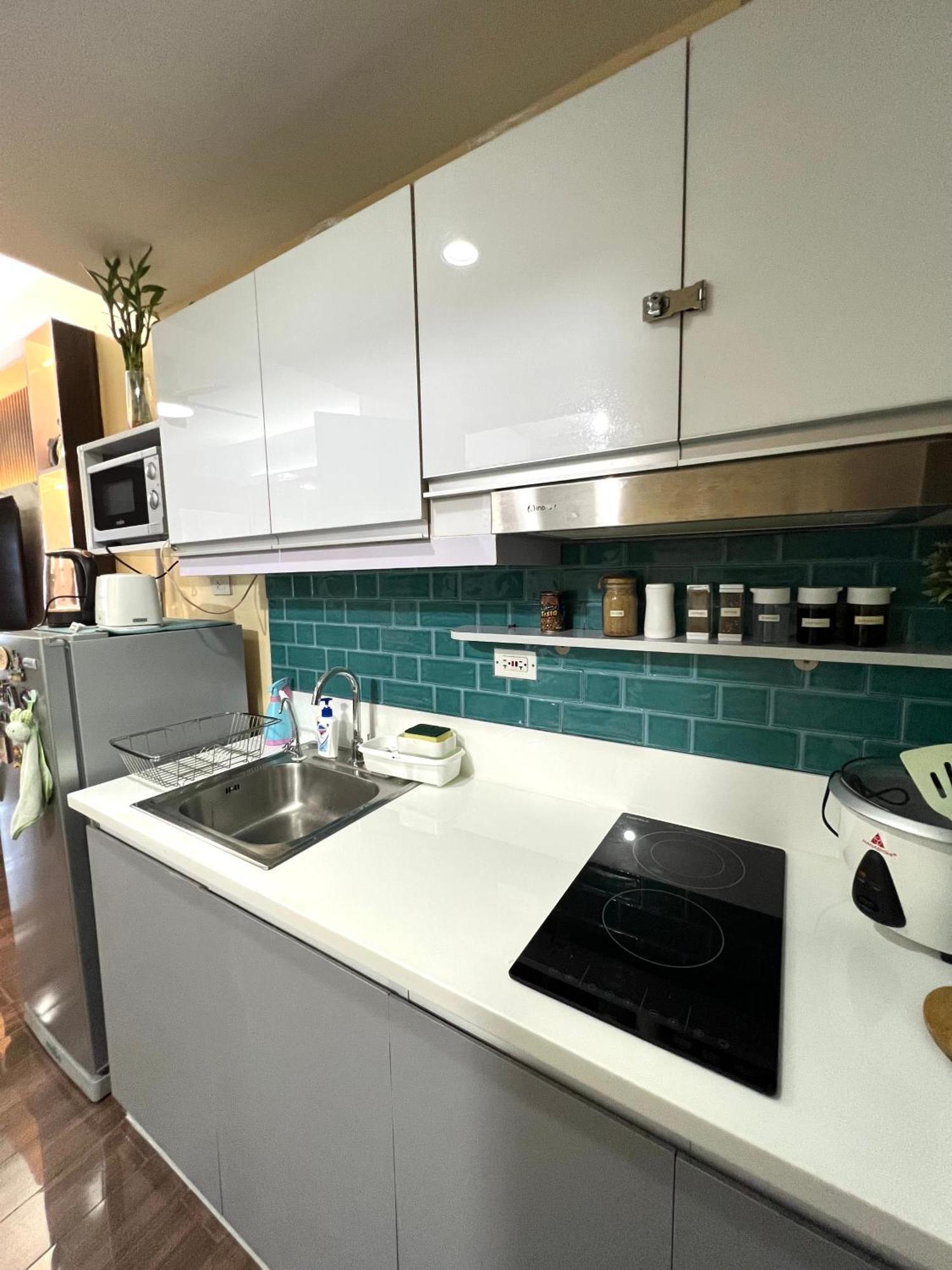 Apartment In Air Residences, Makati With Wifi, Netflix, Pool, Mall And More Manila Exterior photo